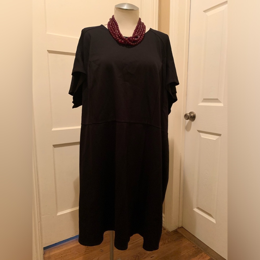 Ashley Stewart black midi dress w/flutter sleeves size zipper 34/36
